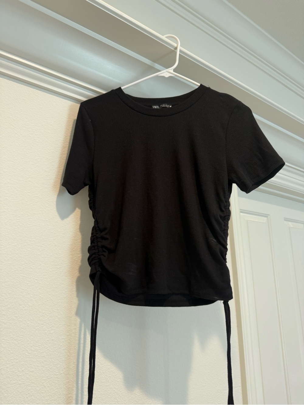 Zara Black Short-Sleeve Side-Ruched Crop Top